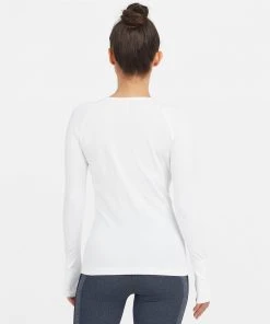Spanx Look At Me Now Seamless Long Sleeve Tee 15 Spanx Look At Me Now Seamless Long Sleeve Tee
