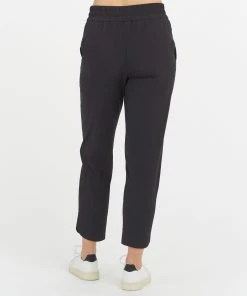 Spanx Out-of-Office Tapered Pant