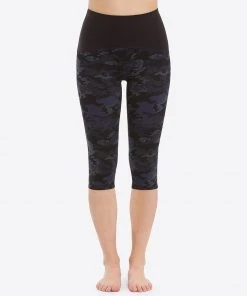 Spanx Booty Boost® Active Printed Cropped Leggings 28 Spanx Booty Boost® Active Printed Cropped Leggings