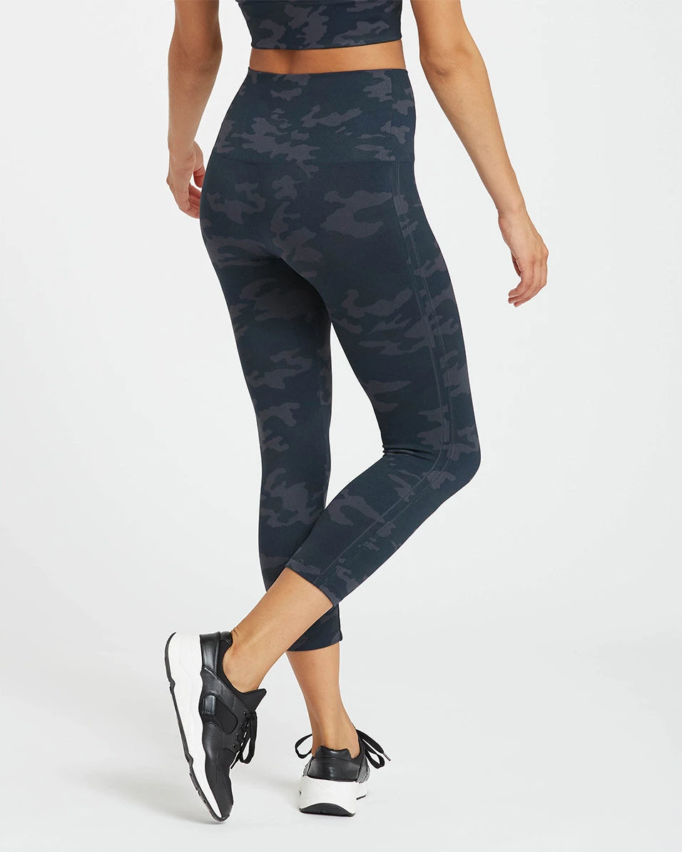 Spanx Look At Me Now Seamless Cropped Leggings 4 Spanx Look At Me Now Seamless Cropped Leggings