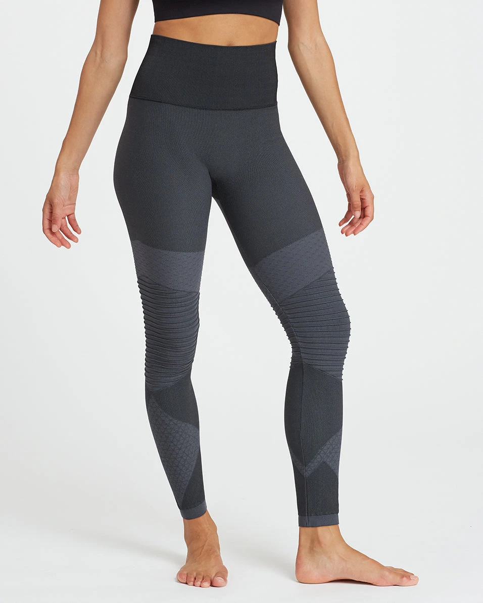 Spanx Comfy Essentials Look At Me Now Seamless Moto Leggings 7 Spanx Comfy Essentials Look At Me Now Seamless Moto Leggings