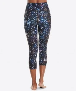 Spanx Booty Boost® Active Printed Cropped Leggings 21 Spanx Booty Boost® Active Printed Cropped Leggings