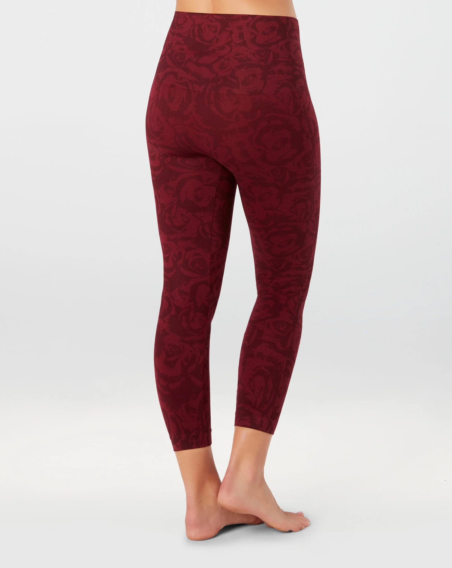 Spanx Look At Me Now Seamless Cropped Leggings 20 Spanx Look At Me Now Seamless Cropped Leggings