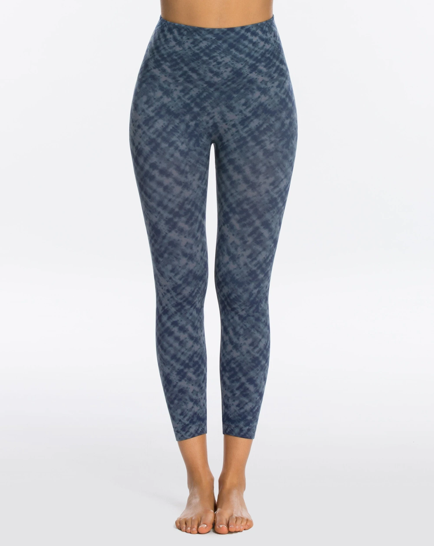 Spanx Look At Me Now Seamless Cropped Leggings 32 Spanx Look At Me Now Seamless Cropped Leggings