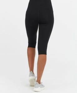 Spanx Booty Boost® Active Knee Leggings The Summer Shop