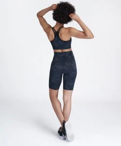 Spanx Seamless Look At Me Now Bike Short