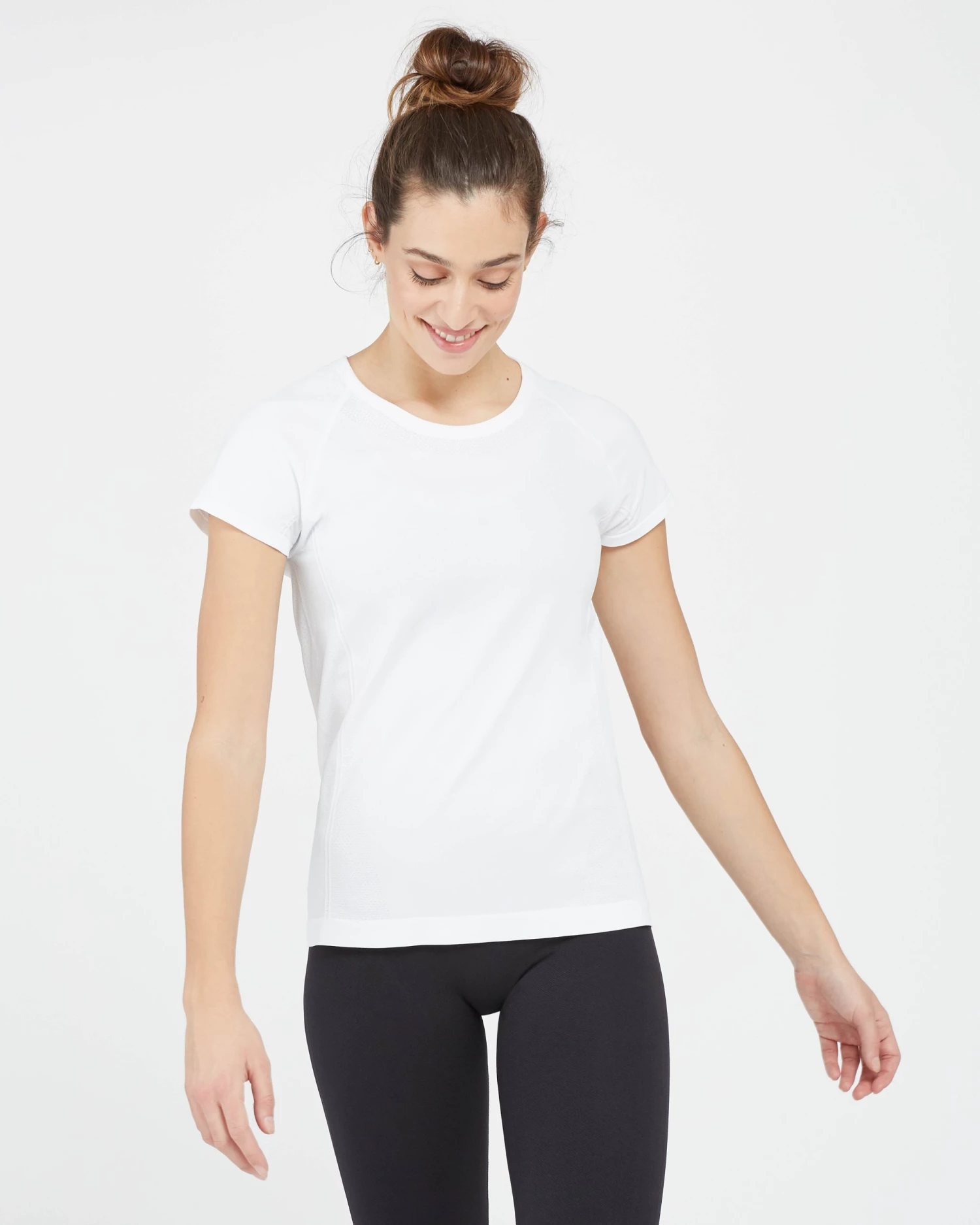 Spanx Shop All Activewear Look At Me Now Seamless Tee 11 Spanx Shop All Activewear Look At Me Now Seamless Tee