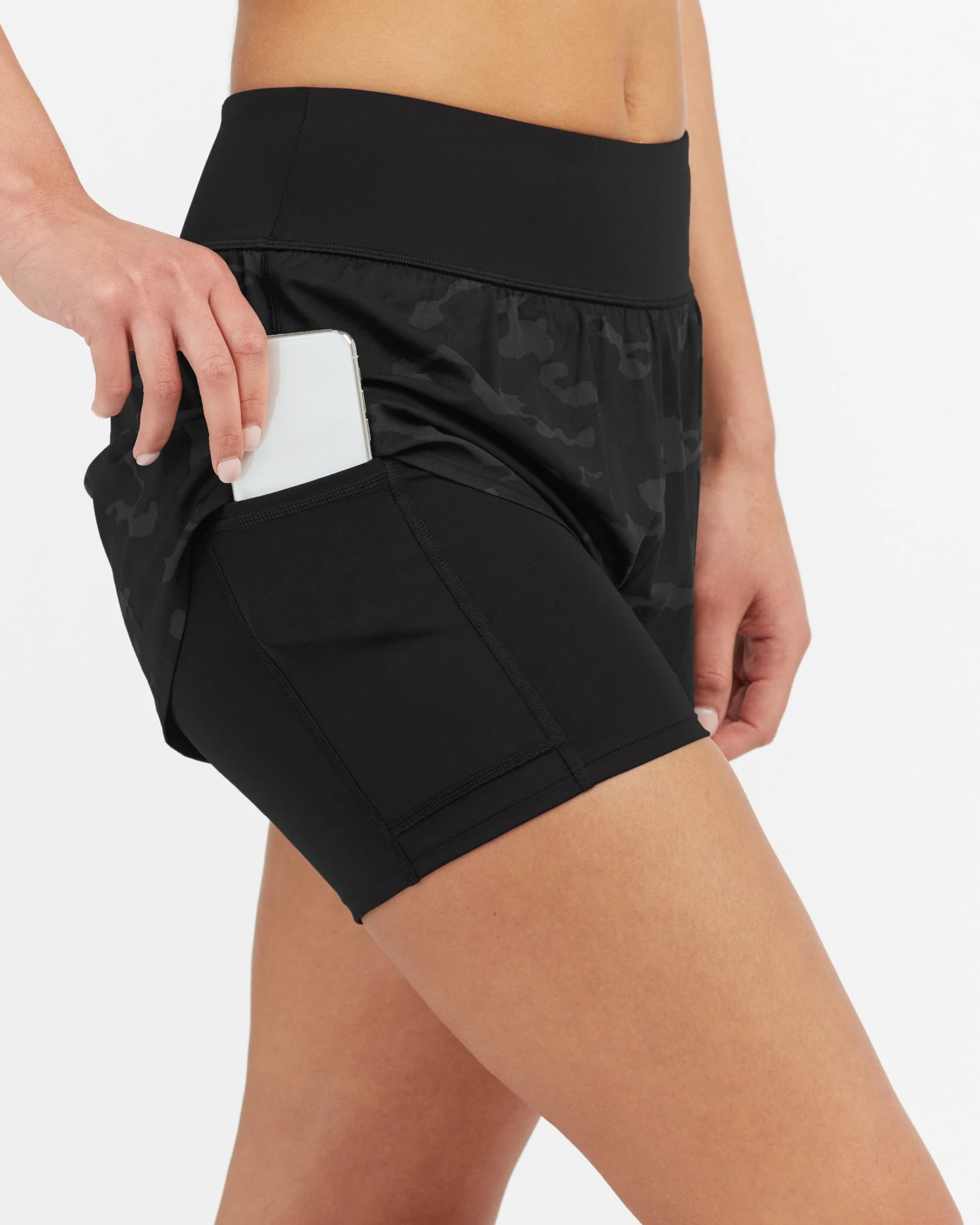 Spanx The Summer Shop The Get Moving Short, Camo 8 Spanx The Summer Shop The Get Moving Short, Camo