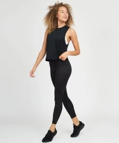 Spanx Go Lightly Notch-Back Tank 25 Spanx Go Lightly Notch-Back Tank