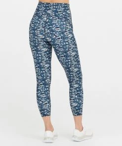 Spanx Booty Boost® Illuminate-Her® Active 7/8 Leggings, Hillary Howorth Art