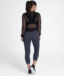 Spanx Look At Me Now Seamless Cropped Leggings 101 Spanx Look At Me Now Seamless Cropped Leggings