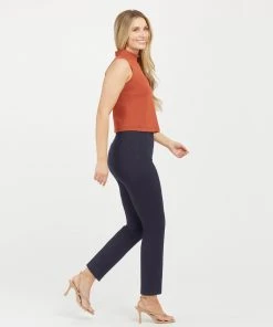 Spanx Pants On-the-Go Ankle Slim Straight Pant
