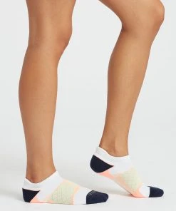 Spanx Active Arch Compression Ankle Socks 15 Spanx Active Arch Compression Ankle Socks