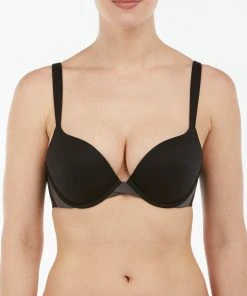 Spanx Pillow Cup Signature Push-Up Plunge Bra