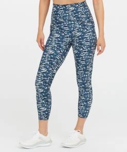 Spanx Booty Boost® Illuminate-Her® Active 7/8 Leggings, Hillary Howorth Art