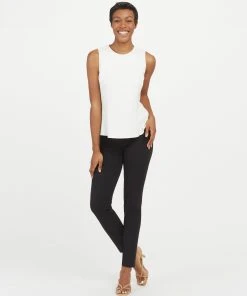 Spanx Pants On-the-Go Ankle Slim Straight Pant