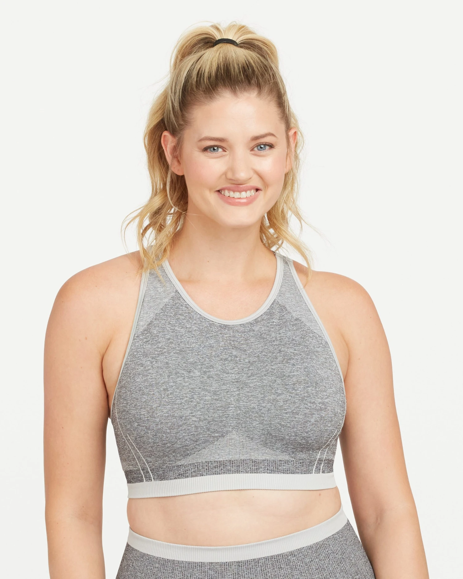 Spanx Seamless Sculpt Medium Impact Sports Bra 7 Spanx Seamless Sculpt Medium Impact Sports Bra