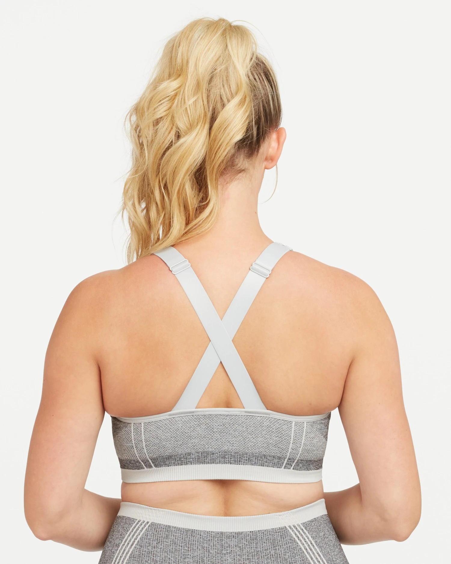 Spanx Seamless Sculpt Medium Impact Sports Bra 8 Spanx Seamless Sculpt Medium Impact Sports Bra