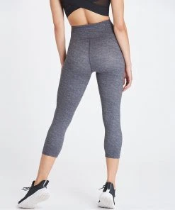 Spanx Booty Boost® Active Printed Cropped Leggings 27 Spanx Booty Boost® Active Printed Cropped Leggings