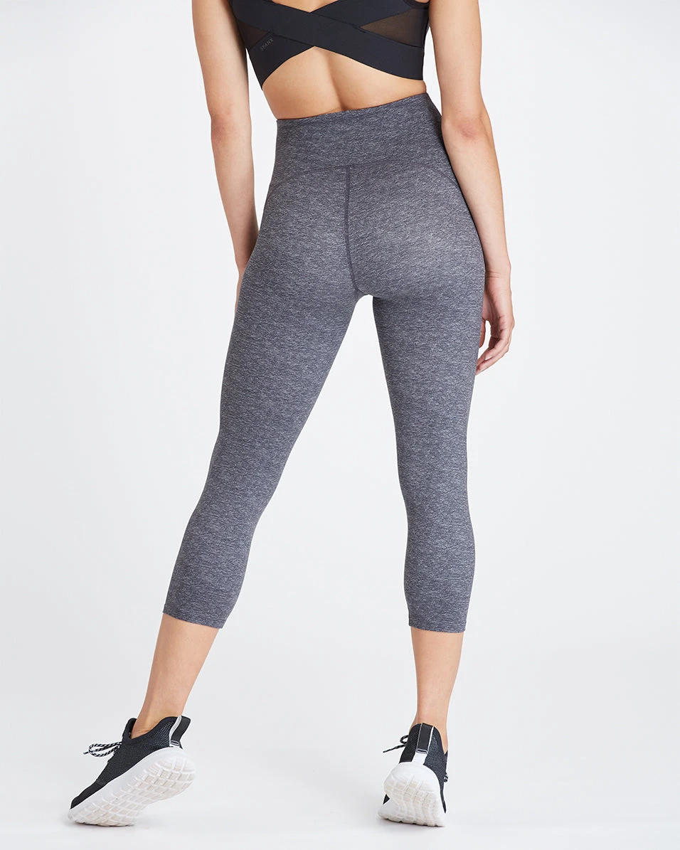 Spanx Booty Boost® Active Printed Cropped Leggings 13 Spanx Booty Boost® Active Printed Cropped Leggings