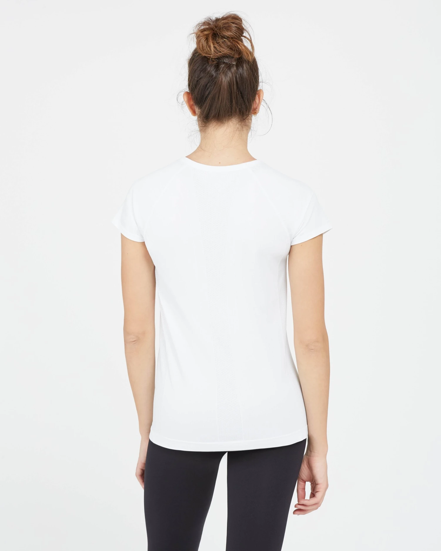 Spanx Shop All Activewear Look At Me Now Seamless Tee 12 Spanx Shop All Activewear Look At Me Now Seamless Tee