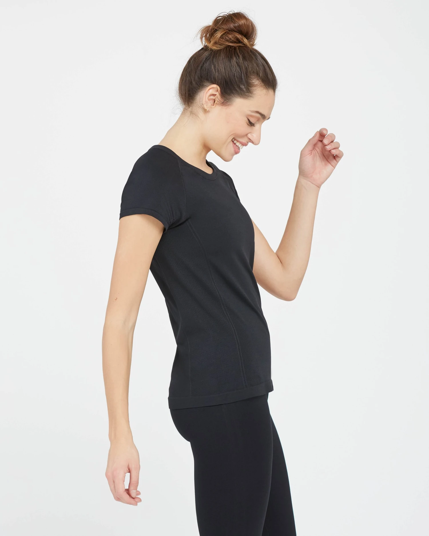 Spanx Shop All Activewear Look At Me Now Seamless Tee 9 Spanx Shop All Activewear Look At Me Now Seamless Tee