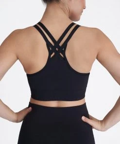 Spanx Look At Me Now Low Impact Sports Bra