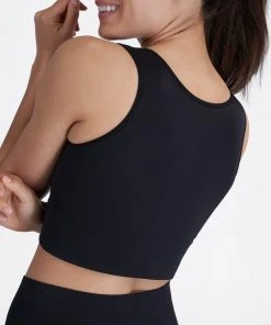 Spanx Look At Me Now Seamless Crop Top