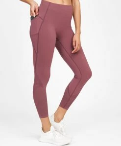 Spanx Every.Wear Laser Wave 7/8 Leggings 16 Spanx Every.Wear Laser Wave 7/8 Leggings