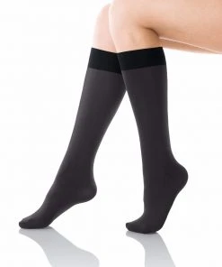 Spanx Two-Timin’! Reversible Socks